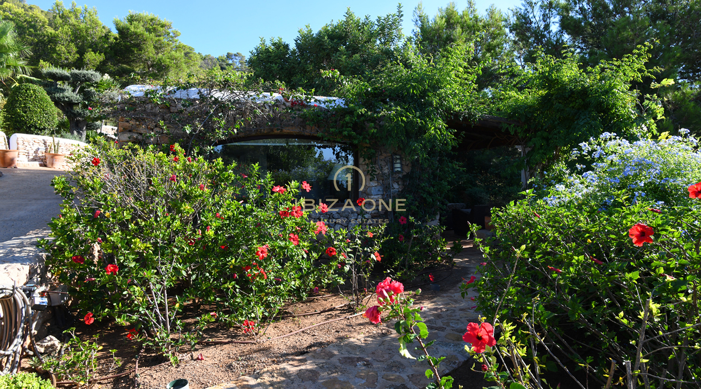 Finca de lujo cerca de Ibiza con vistas al mar y a Dalt Vila en venta, Ibiza - Finca de lujo cerca de Ibiza con vistas al mar y a Dalt Vila en alquiler, Ibiza