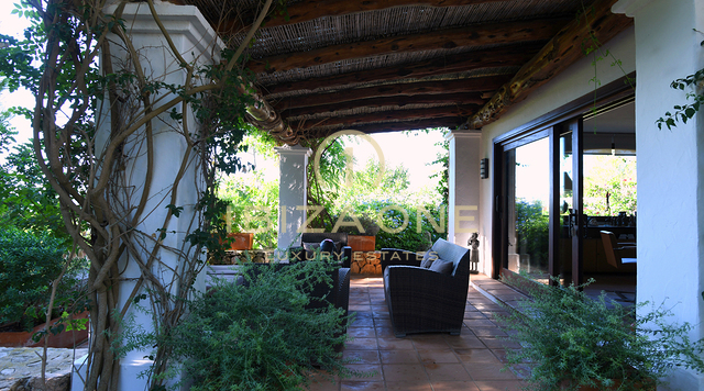 Finca de luxe près d'Ibiza avec vue sur la mer et Dalt Vila à vendre, Ibiza - Finca de luxe près d'Ibiza avec vue sur la mer et Dalt Vila à louer, Ibiza
