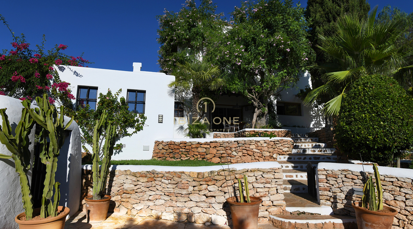 Finca di lusso vicino a Ibiza con vista sul mare e su Dalt Vila in vendita, Ibiza - Finca di lusso vicino a Ibiza con vista sul mare e su Dalt Vila in affitto, Ibiza