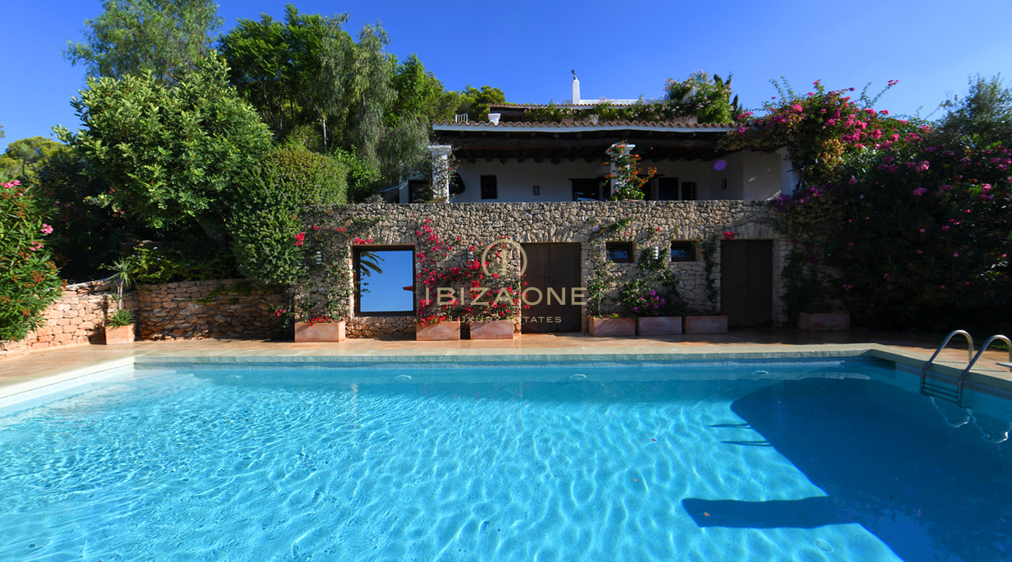 Luxury Finca close to Ibiza with sea views and Dalt Vila views for sale, Ibiza - Luxury Finca close to Ibiza with sea views and Dalt Vila views for rent, Ibiza