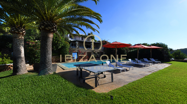 Finca di lusso vicino a Ibiza con vista sul mare e su Dalt Vila in vendita, Ibiza - Finca di lusso vicino a Ibiza con vista sul mare e su Dalt Vila in affitto, Ibiza