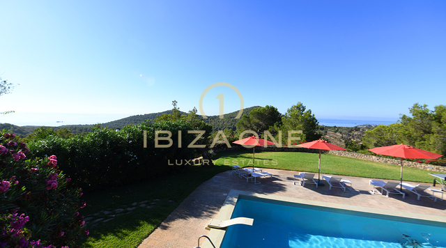 Luxus-Finca in der Nähe von Ibiza mit Meerblick und Blick auf Dalt Vila zu verkaufen, Ibiza - Luxus-Finca in der Nähe von Ibiza mit Meerblick und Blick auf Dalt Vila zu vermieten, Ibiza