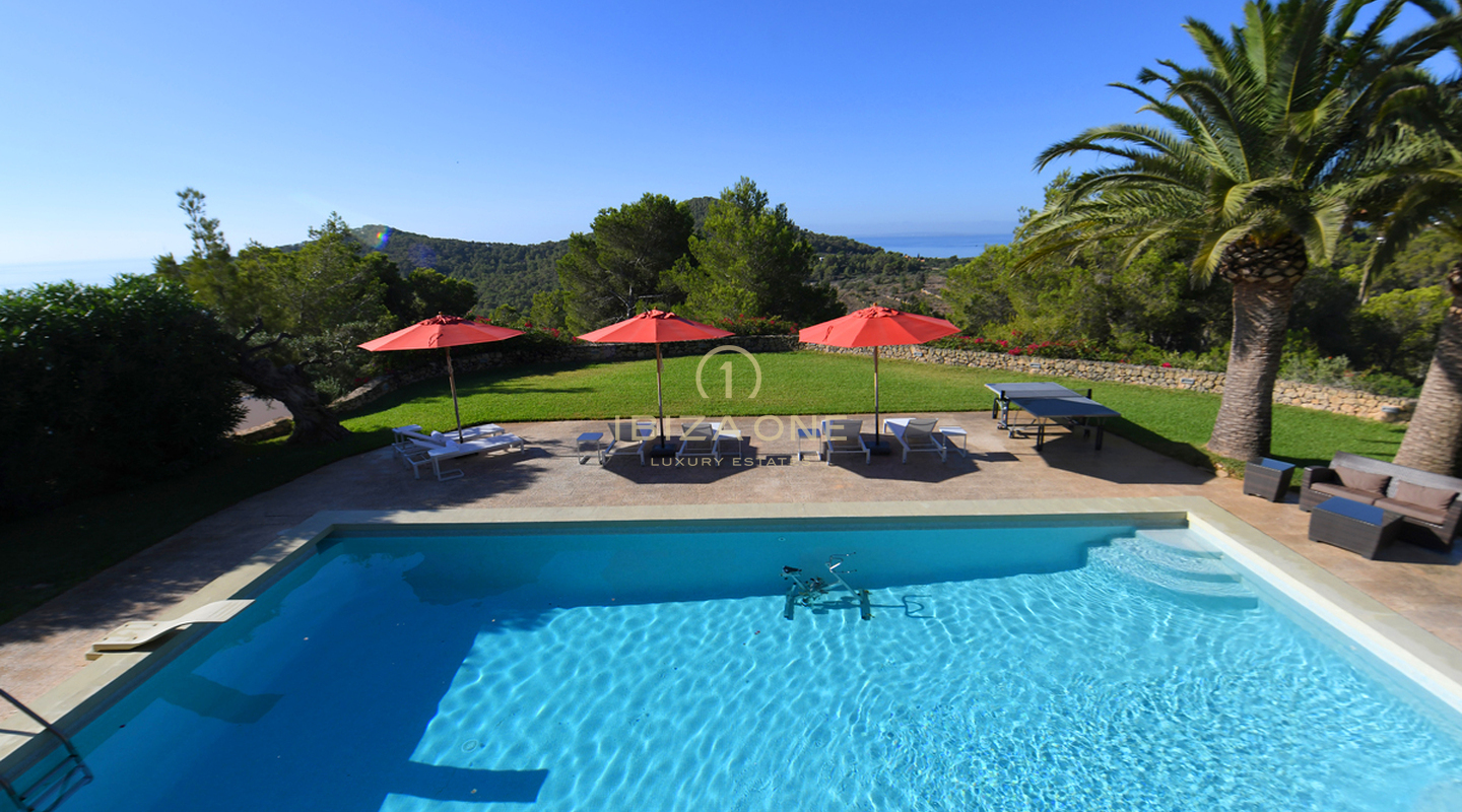 Finca de luxe près d'Ibiza avec vue sur la mer et Dalt Vila à vendre, Ibiza - Finca de luxe près d'Ibiza avec vue sur la mer et Dalt Vila à louer, Ibiza