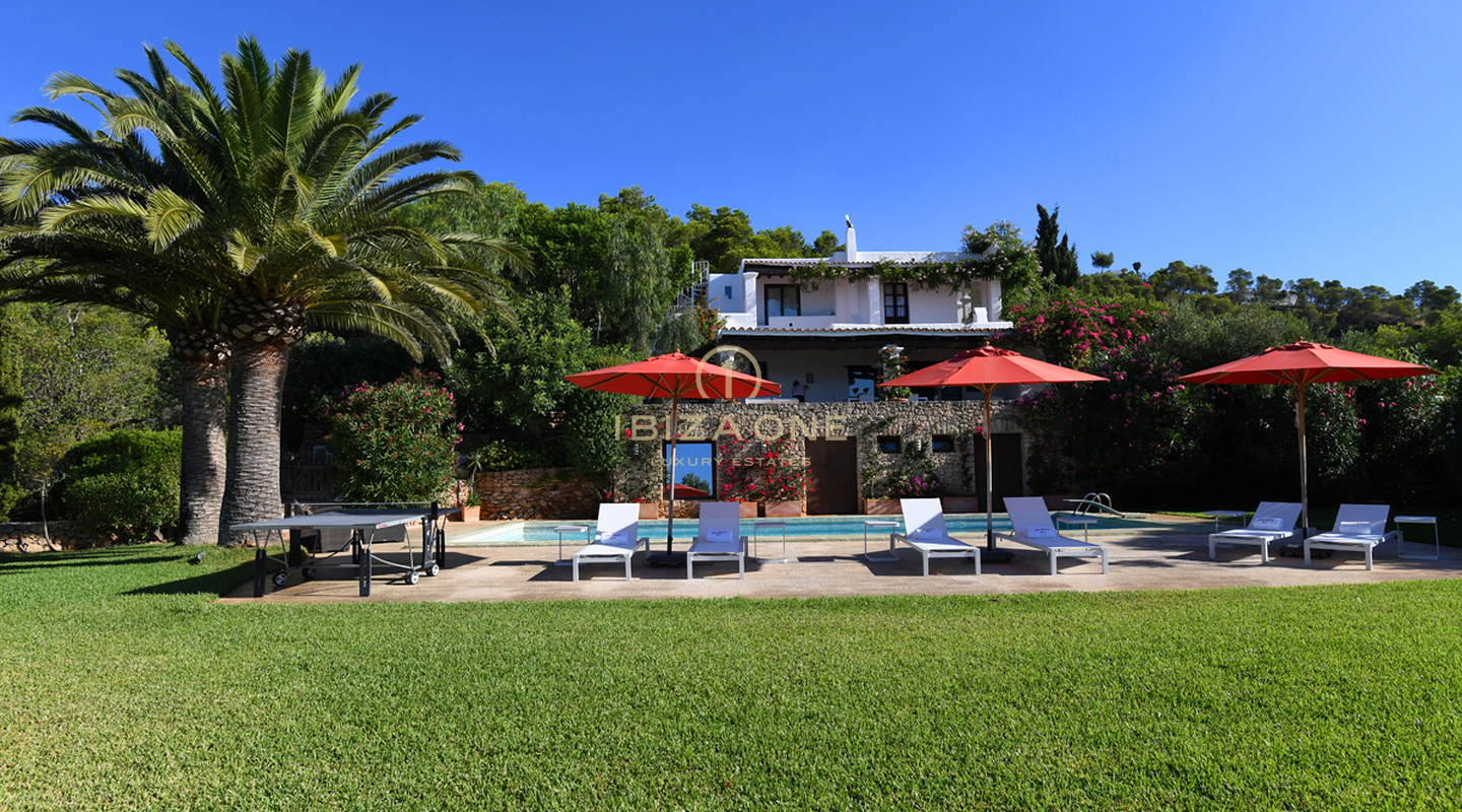 Finca de luxe près d'Ibiza avec vue sur la mer et Dalt Vila à vendre, Ibiza - Finca de luxe près d'Ibiza avec vue sur la mer et Dalt Vila à louer, Ibiza