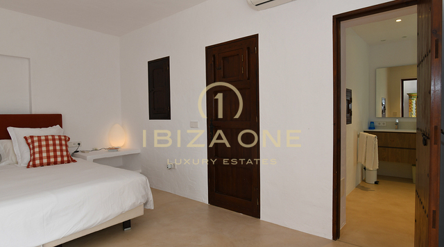 Finca di lusso vicino a Ibiza con vista sul mare e su Dalt Vila in vendita, Ibiza - Finca di lusso vicino a Ibiza con vista sul mare e su Dalt Vila in affitto, Ibiza