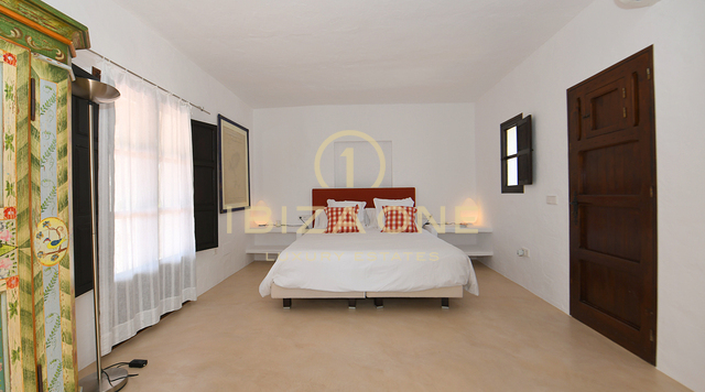 Finca di lusso vicino a Ibiza con vista sul mare e su Dalt Vila in vendita, Ibiza - Finca di lusso vicino a Ibiza con vista sul mare e su Dalt Vila in affitto, Ibiza