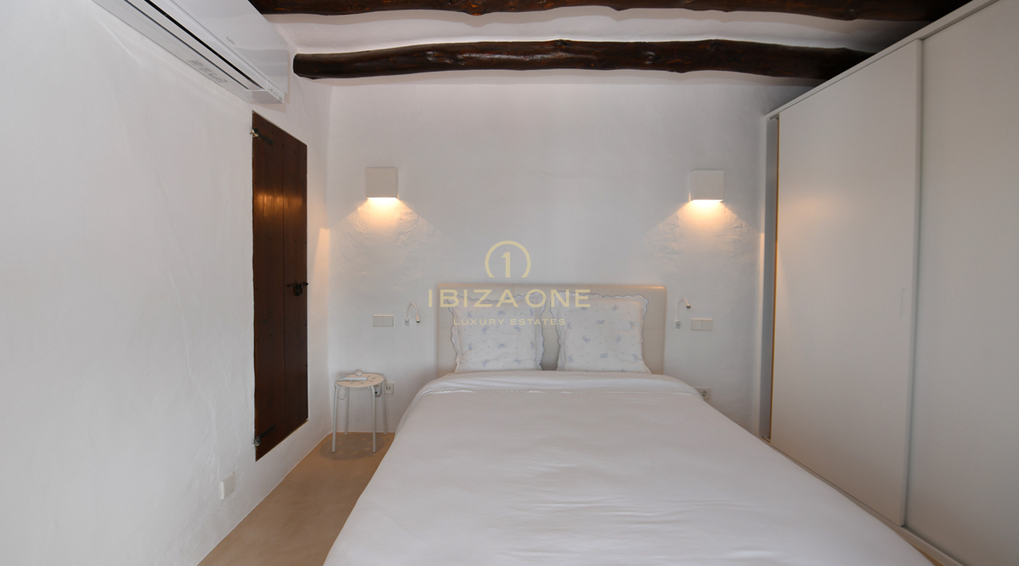 Finca de luxe près d'Ibiza avec vue sur la mer et Dalt Vila à vendre, Ibiza - Finca de luxe près d'Ibiza avec vue sur la mer et Dalt Vila à louer, Ibiza