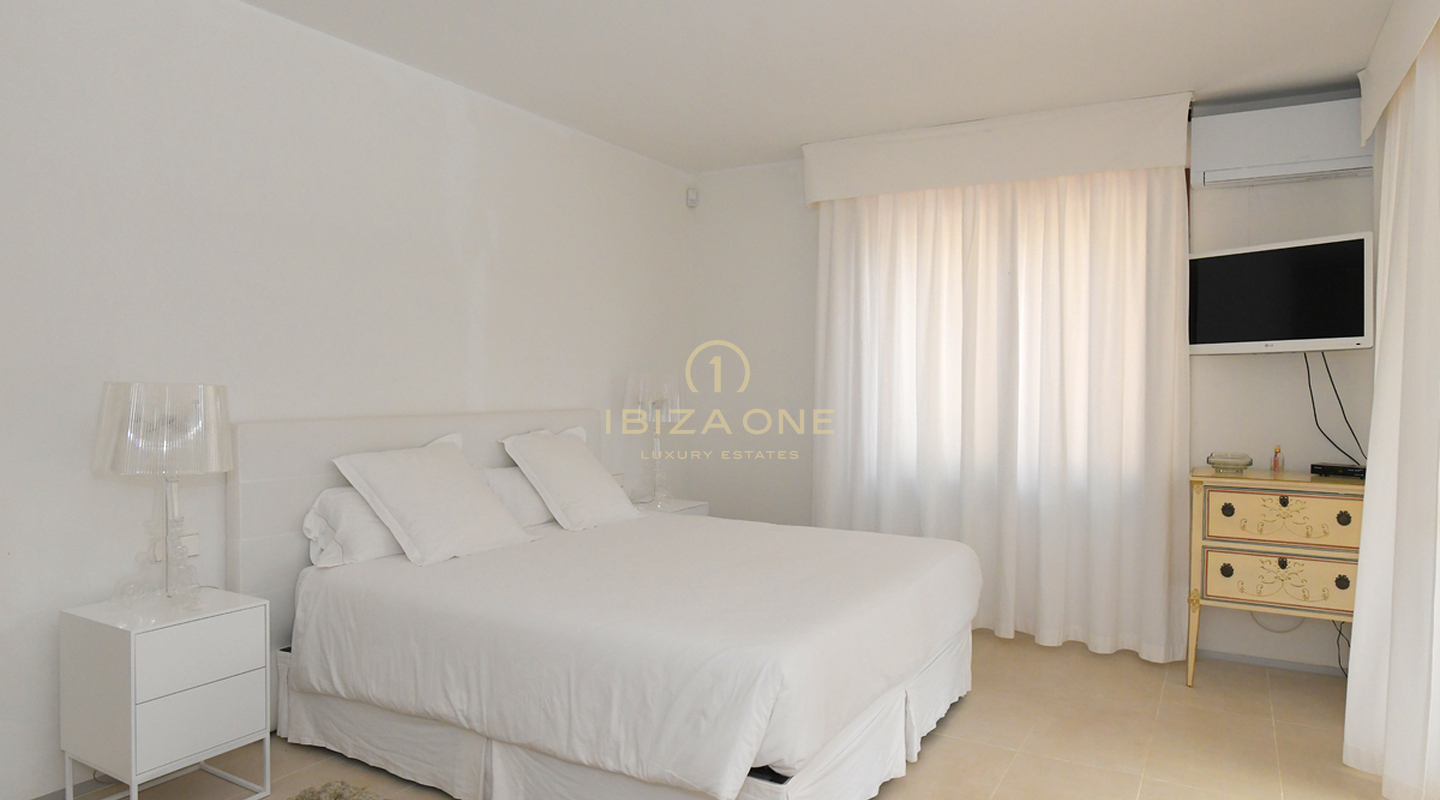 Luxury Finca close to Ibiza with sea views and Dalt Vila views for sale, Ibiza - Luxury Finca close to Ibiza with sea views and Dalt Vila views for rent, Ibiza