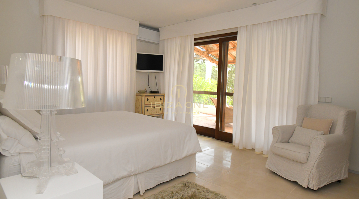 Luxury Finca close to Ibiza with sea views and Dalt Vila views for sale, Ibiza - Luxury Finca close to Ibiza with sea views and Dalt Vila views for rent, Ibiza
