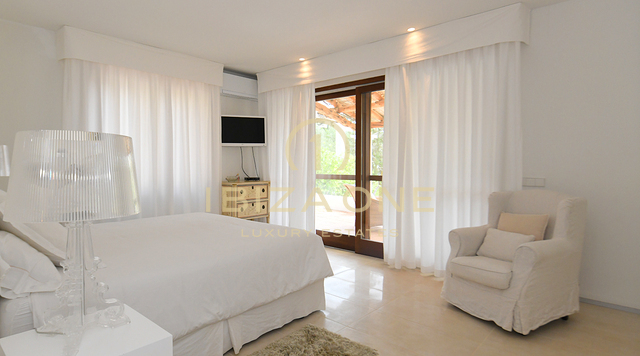Luxus-Finca in der Nähe von Ibiza mit Meerblick und Blick auf Dalt Vila zu verkaufen, Ibiza - Luxus-Finca in der Nähe von Ibiza mit Meerblick und Blick auf Dalt Vila zu vermieten, Ibiza