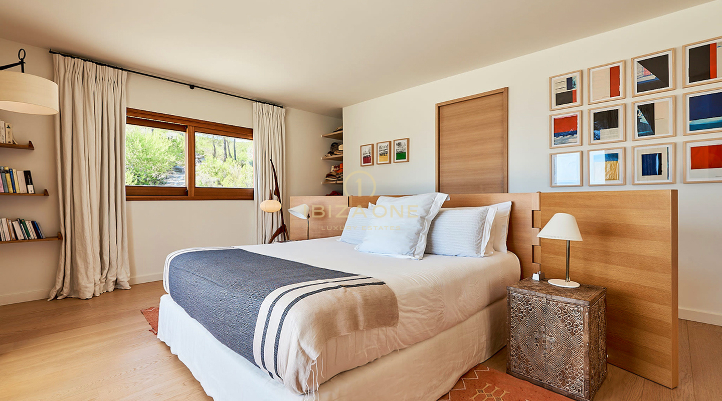 Prachtig luxe pand direct aan zee te huur, Ibiza