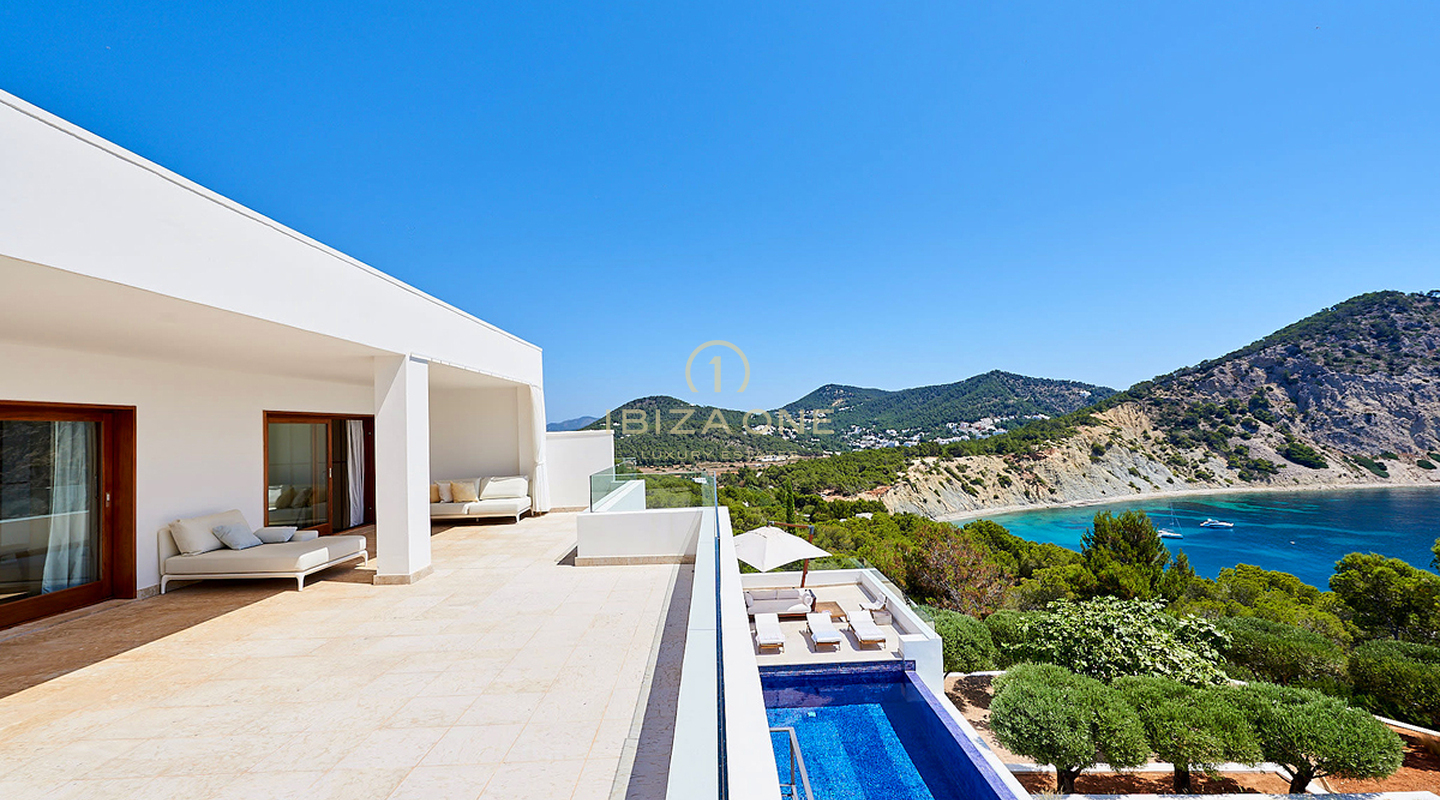 Superbe propriété de luxe en première ligne de mer à louer, Ibiza
