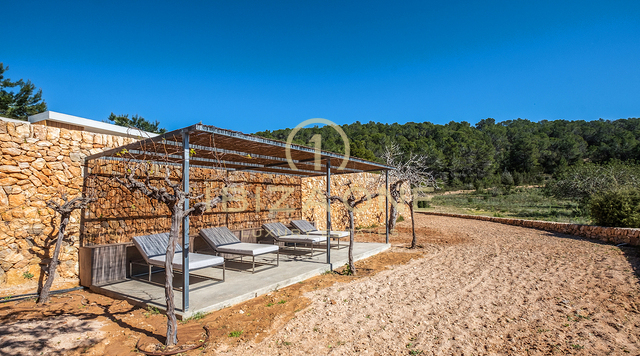 Luxuriöses und modernes, spektakuläres Luxushaus entworfen von einem Stararchitekten zu verkaufen, Ibiza - Luxuriöses und modernes, spektakuläres Luxushaus entworfen von einem Stararchitekten zu vermieten, Ibiza