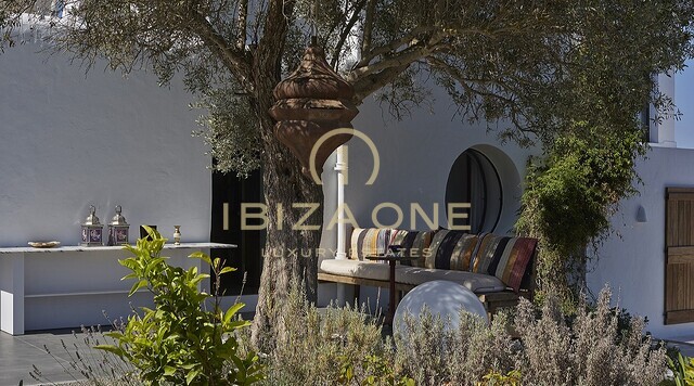 Traditionelle Luxusfinca im Norden der Insel mit Meerblick zu verkaufen, Ibiza - Traditionelle Luxusfinca im Norden der Insel mit Meerblick zu vermieten, Ibiza