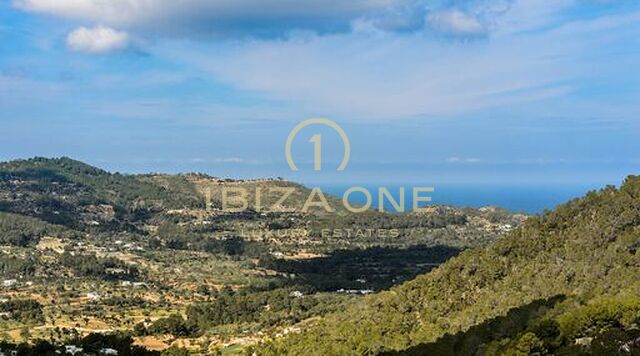 Traditionelle Luxusfinca im Norden der Insel mit Meerblick zu verkaufen, Ibiza - Traditionelle Luxusfinca im Norden der Insel mit Meerblick zu vermieten, Ibiza