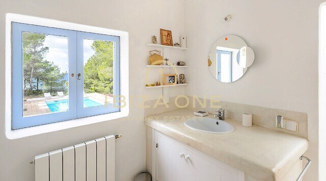 Luxuriöse Finca mit wunderschönem Meerblick und Privatsphäre zu verkaufen, Ibiza - Luxuriöse Finca mit wunderschönem Meerblick und Privatsphäre zu vermieten, Ibiza