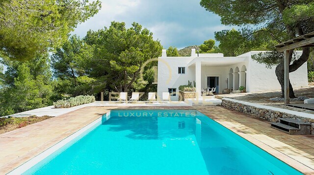 Luxuriöse Finca mit wunderschönem Meerblick und Privatsphäre zu verkaufen, Ibiza - Luxuriöse Finca mit wunderschönem Meerblick und Privatsphäre zu vermieten, Ibiza