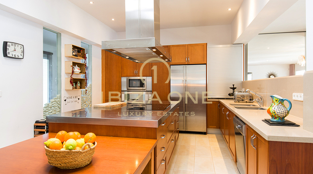 Groot perceel met luxe villa en tennisbaan te koop, Ibiza - Groot perceel met luxe villa en tennisbaan te huur, Ibiza