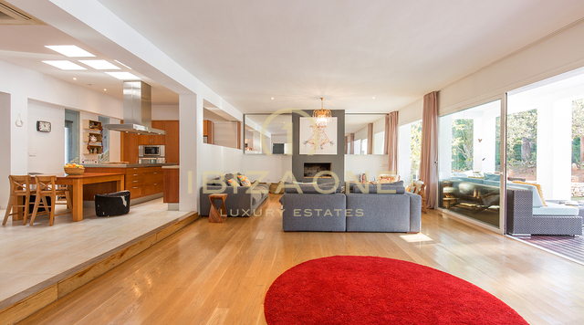 Großes Anwesen mit Luxusvilla und Tennisplatz zu verkaufen, Ibiza - Großes Anwesen mit Luxusvilla und Tennisplatz zu vermieten, Ibiza