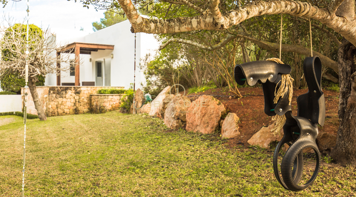 Großes Anwesen mit Luxusvilla und Tennisplatz zu verkaufen, Ibiza - Großes Anwesen mit Luxusvilla und Tennisplatz zu vermieten, Ibiza