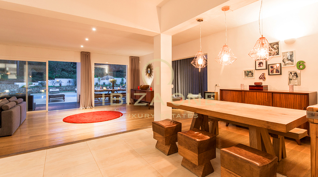 Großes Anwesen mit Luxusvilla und Tennisplatz zu verkaufen, Ibiza - Großes Anwesen mit Luxusvilla und Tennisplatz zu vermieten, Ibiza
