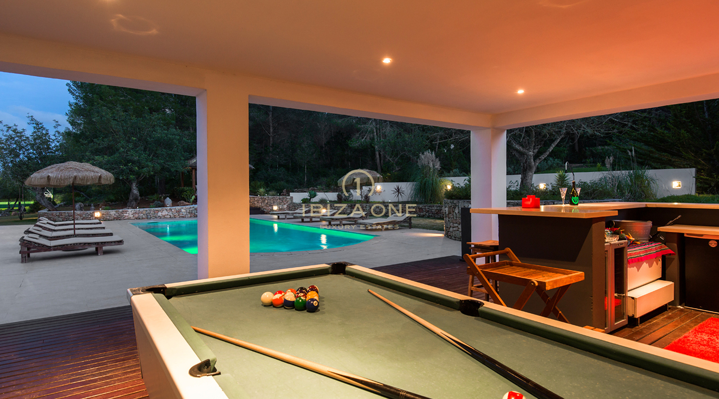 Large property with luxury villa and tennis court for sale, Ibiza - Large property with luxury villa and tennis court for rent, Ibiza