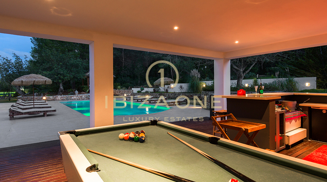 Großes Anwesen mit Luxusvilla und Tennisplatz zu verkaufen, Ibiza - Großes Anwesen mit Luxusvilla und Tennisplatz zu vermieten, Ibiza