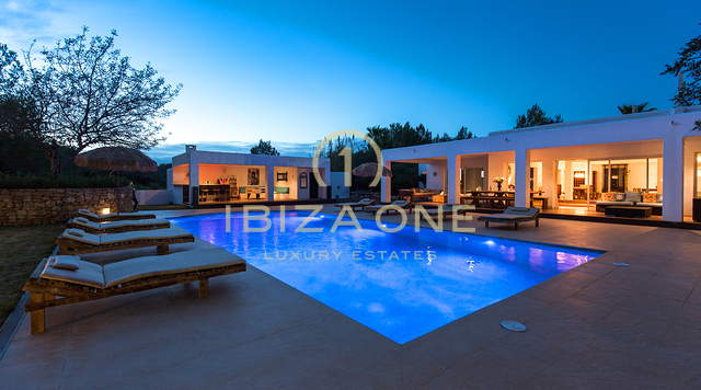 Large property with luxury villa and tennis court for sale, Ibiza - Large property with luxury villa and tennis court for rent, Ibiza