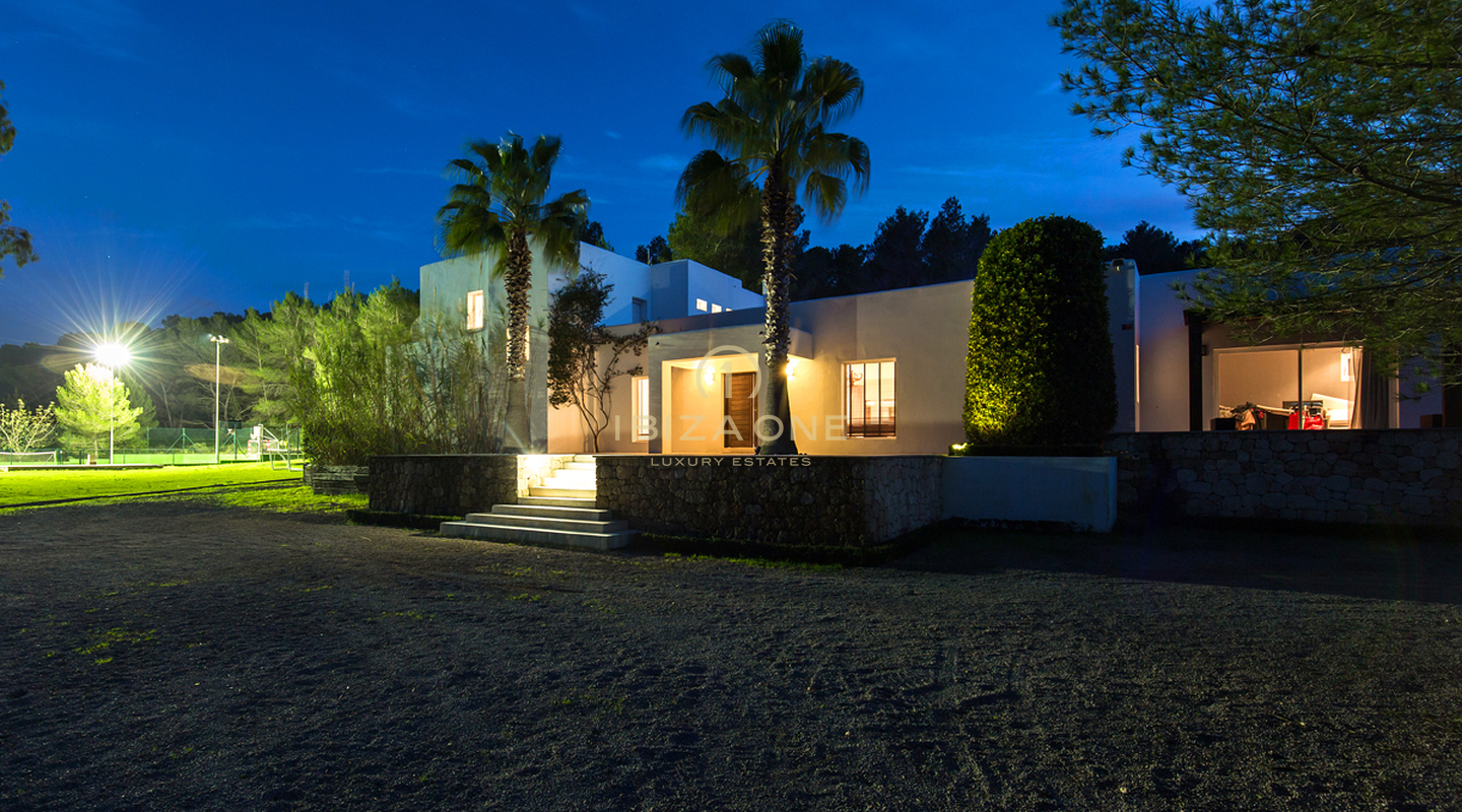 Large property with luxury villa and tennis court for sale, Ibiza - Large property with luxury villa and tennis court for rent, Ibiza