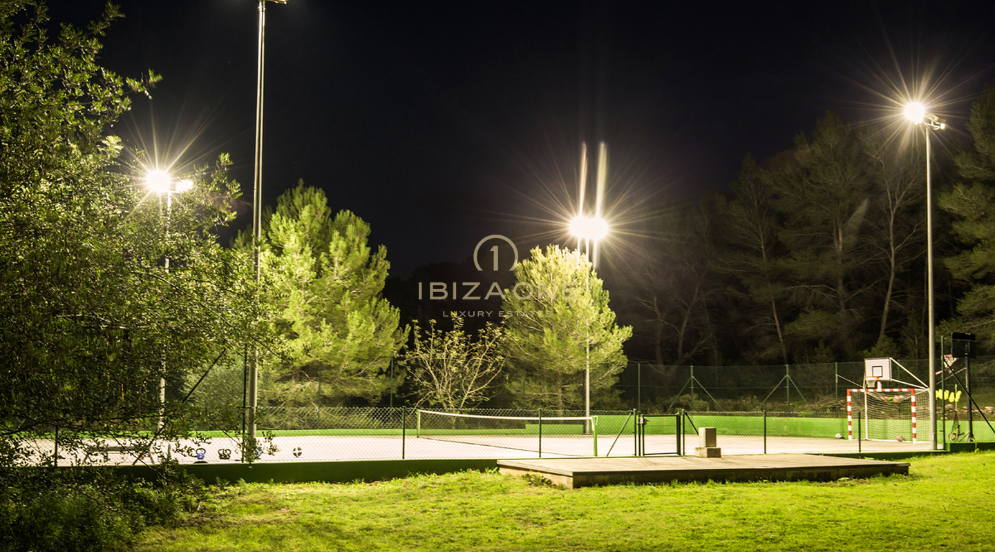 Large property with luxury villa and tennis court for sale, Ibiza - Large property with luxury villa and tennis court for rent, Ibiza