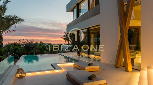Modern Luxury Villa with Views of the Sea and Dalt Vila for Sale in Can Furnet, Ibiza