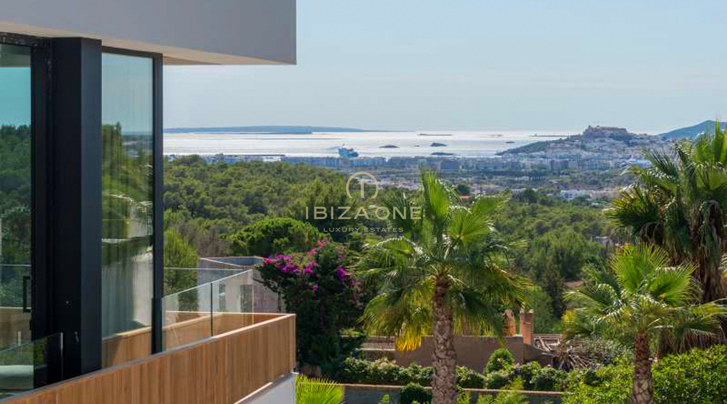 Modern Luxury Villa with Views of the Sea and Dalt Vila for Sale in Can Furnet, Ibiza