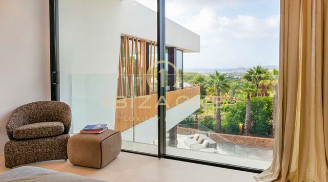 Moderna villa di lusso con vista sul mare e su Dalt Vila in vendita a Can Furnet, Ibiza