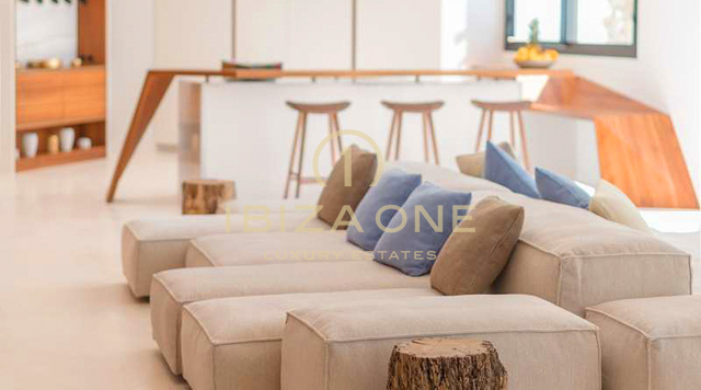Moderna villa di lusso con vista sul mare e su Dalt Vila in vendita a Can Furnet, Ibiza