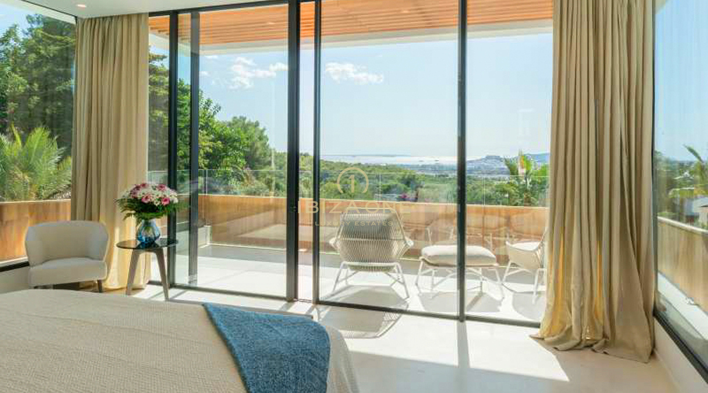 Modern Luxury Villa with Views of the Sea and Dalt Vila for Sale in Can Furnet, Ibiza