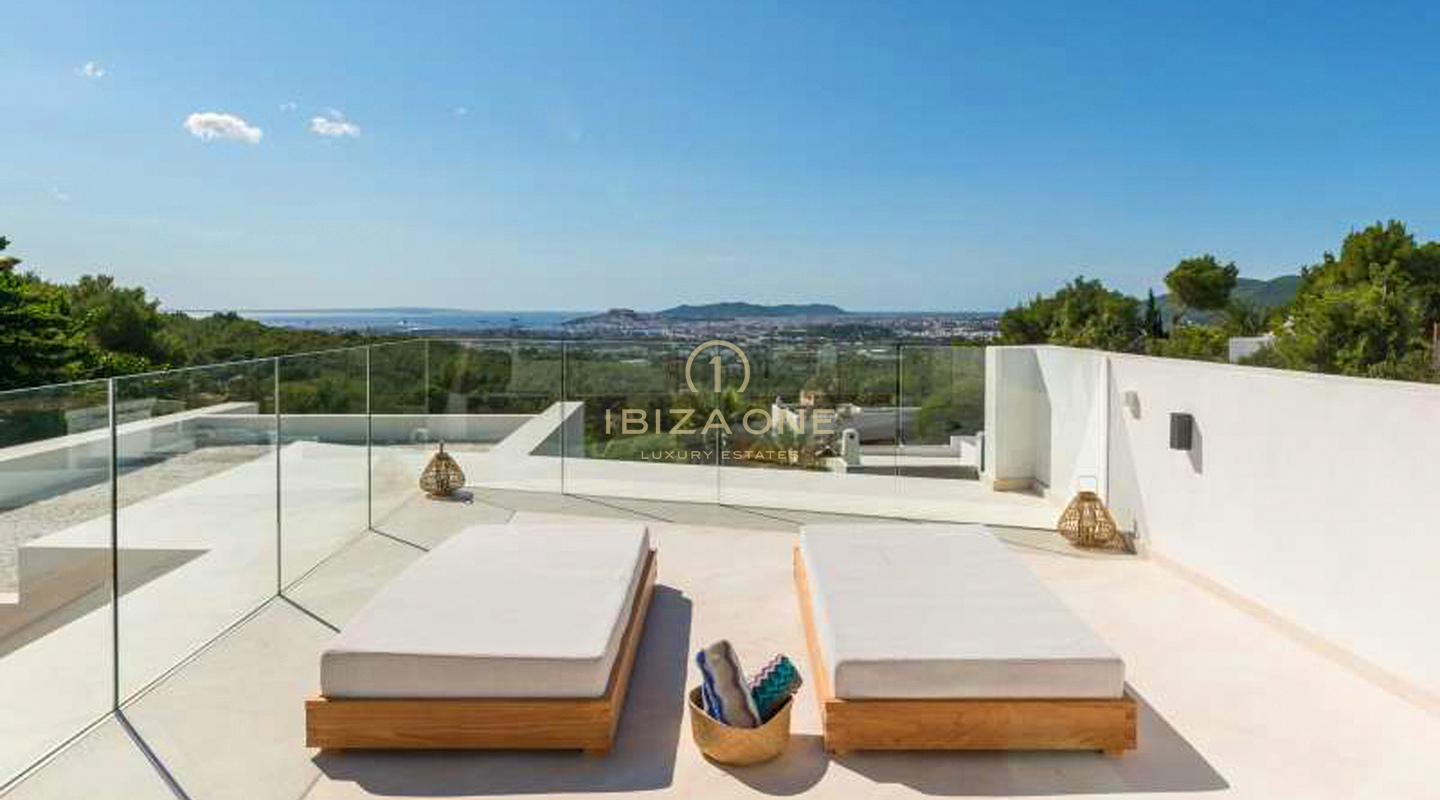 Modern Luxury Villa with Views of the Sea and Dalt Vila for Sale in Can Furnet, Ibiza
