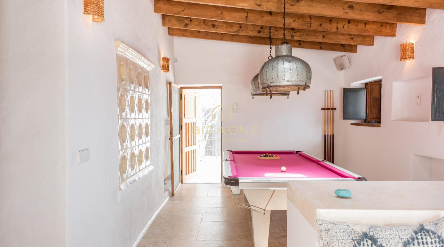 Finca di lusso originale di 250 anni con dependance separata e licenza di affitto in vendita, Ibiza - Finca di lusso originale di 250 anni con dependance separata e licenza di affitto in affitto, Ibiza