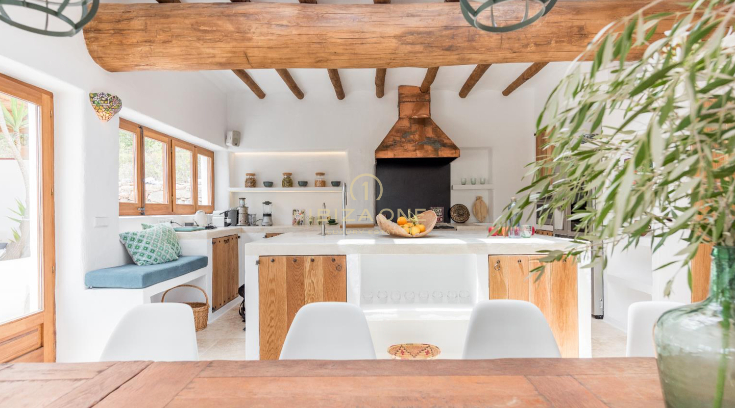 Finca di lusso originale di 250 anni con dependance separata e licenza di affitto in vendita, Ibiza - Finca di lusso originale di 250 anni con dependance separata e licenza di affitto in affitto, Ibiza