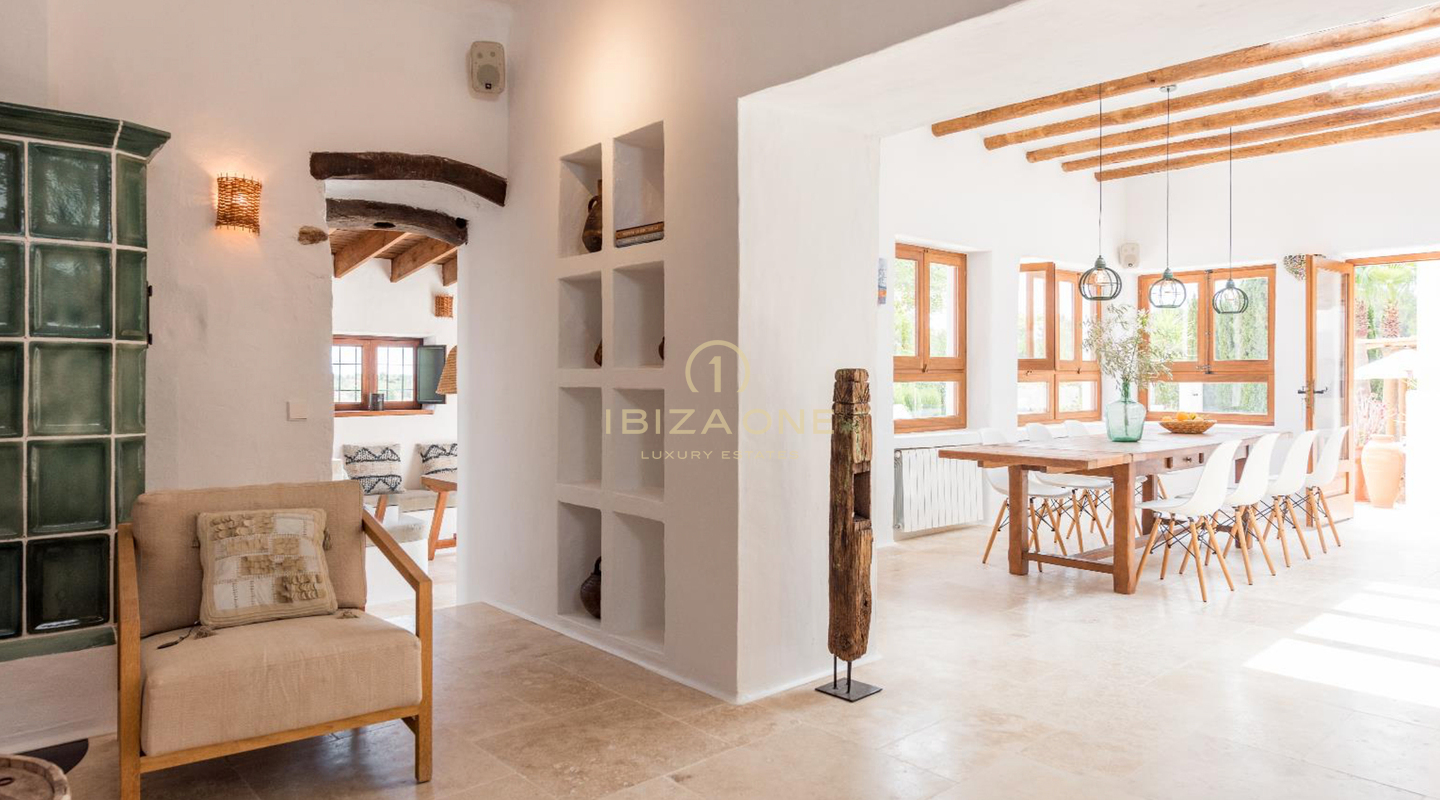 Originele 250 jaar oude luxe finca met apart gastenverblijf en verhuurvergunning te koop, Ibiza - Originele 250 jaar oude luxe finca met apart gastenverblijf en verhuurvergunning te huur, Ibiza