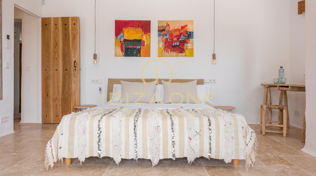 Finca de lujo original de 250 años de antigüedad con casa de invitados independiente y licencia de alquiler en venta, Ibiza - Finca de lujo original de 250 años de antigüedad con casa de invitados independiente y licencia de alquiler en alquiler, Ibiza