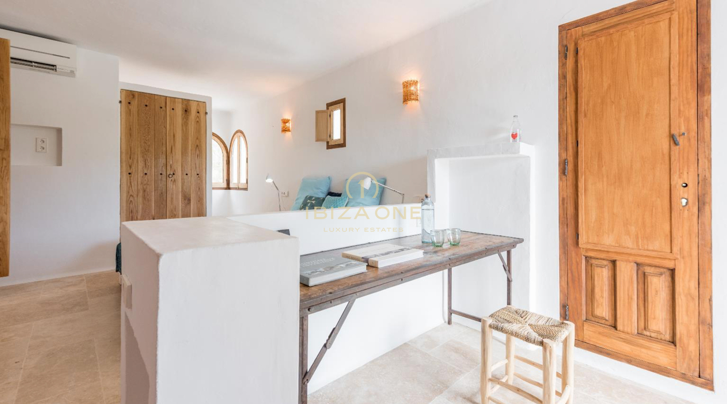 Finca di lusso originale di 250 anni con dependance separata e licenza di affitto in vendita, Ibiza - Finca di lusso originale di 250 anni con dependance separata e licenza di affitto in affitto, Ibiza