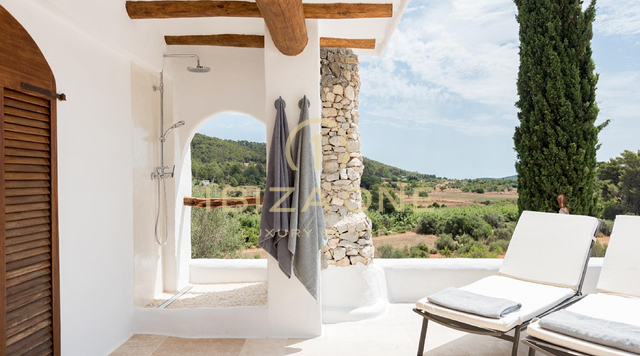 Finca de lujo original de 250 años de antigüedad con casa de invitados independiente y licencia de alquiler en venta, Ibiza - Finca de lujo original de 250 años de antigüedad con casa de invitados independiente y licencia de alquiler en alquiler, Ibiza