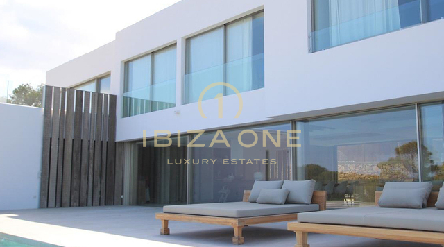 Neu gebaute Luxus-Designvilla mit Meerblick im Norden zu verkaufen, Ibiza - Neu gebaute Luxus-Designvilla mit Meerblick im Norden zu vermieten, Ibiza
