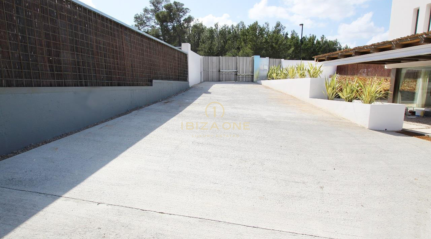 Villa de luxe de nouvelle construction avec vue sur la mer dans le nord à vendre, Ibiza - Villa de luxe de nouvelle construction avec vue sur la mer dans le nord à louer, Ibiza
