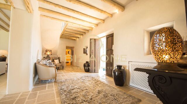 Bellissima casa di campagna di lusso con dependance in stile Blakstad con privacy in vendita, Ibiza - Bellissima casa di campagna di lusso con dependance in stile Blakstad con privacy in affitto, Ibiza