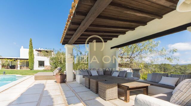 Prachtig luxe landhuis met gastenverblijf in Blakstad-stijl met privacy te koop, Ibiza - Prachtig luxe landhuis met gastenverblijf in Blakstad-stijl met privacy te huur, Ibiza