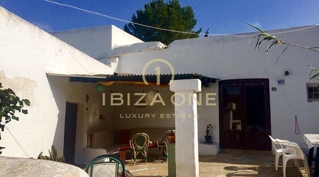 Auténtica finca antigua de lujo para reformar en parcela de 100.000 m2 en venta, Ibiza - Auténtica finca antigua de lujo para reformar en parcela de 100.000 m2 en alquiler, Ibiza
