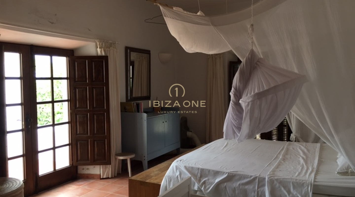Lussuosa e originale Finca Blakstad con piscina di acqua salata, vista mare e privacy in vendita, Ibiza - Lussuosa e originale Finca Blakstad con piscina di acqua salata, vista mare e privacy in affitto, Ibiza