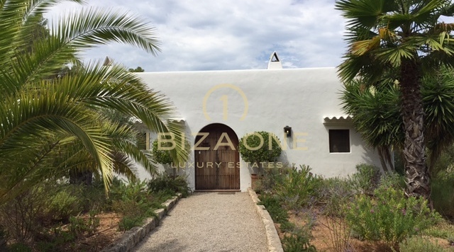 Finca de luxe originale à Blakstad avec piscine d'eau salée, vue sur la mer et intimité à vendre, Ibiza - Finca de luxe originale à Blakstad avec piscine d'eau salée, vue sur la mer et intimité à louer, Ibiza