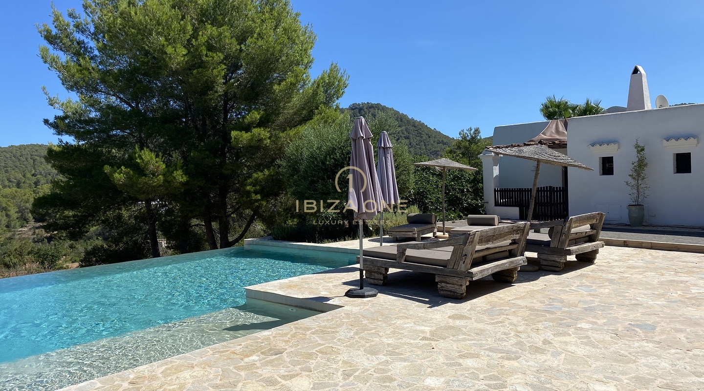 Finca de luxe originale à Blakstad avec piscine d'eau salée, vue sur la mer et intimité à vendre, Ibiza - Finca de luxe originale à Blakstad avec piscine d'eau salée, vue sur la mer et intimité à louer, Ibiza